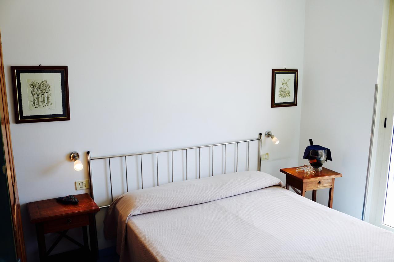 Hotel Rizieri Santa Maria di Leuca Ngoại thất bức ảnh